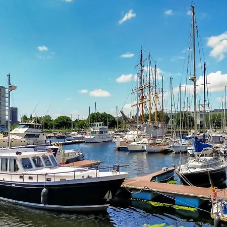 Residentie Crystal Apartment